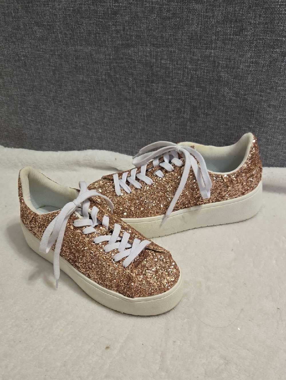 J. Adams Women's Rose Gold Glitter Platform Sneakers Size 8